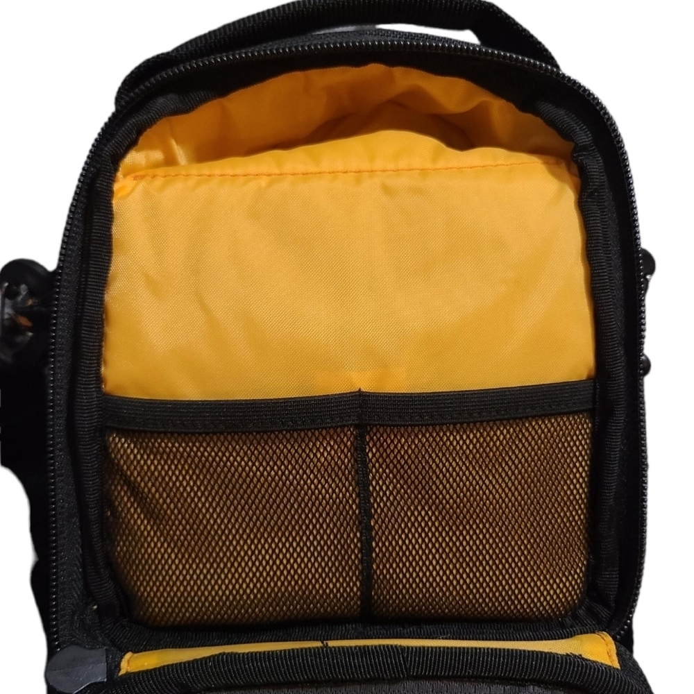 CASE LOGIC zippered camera bag - Picture 9 of 13